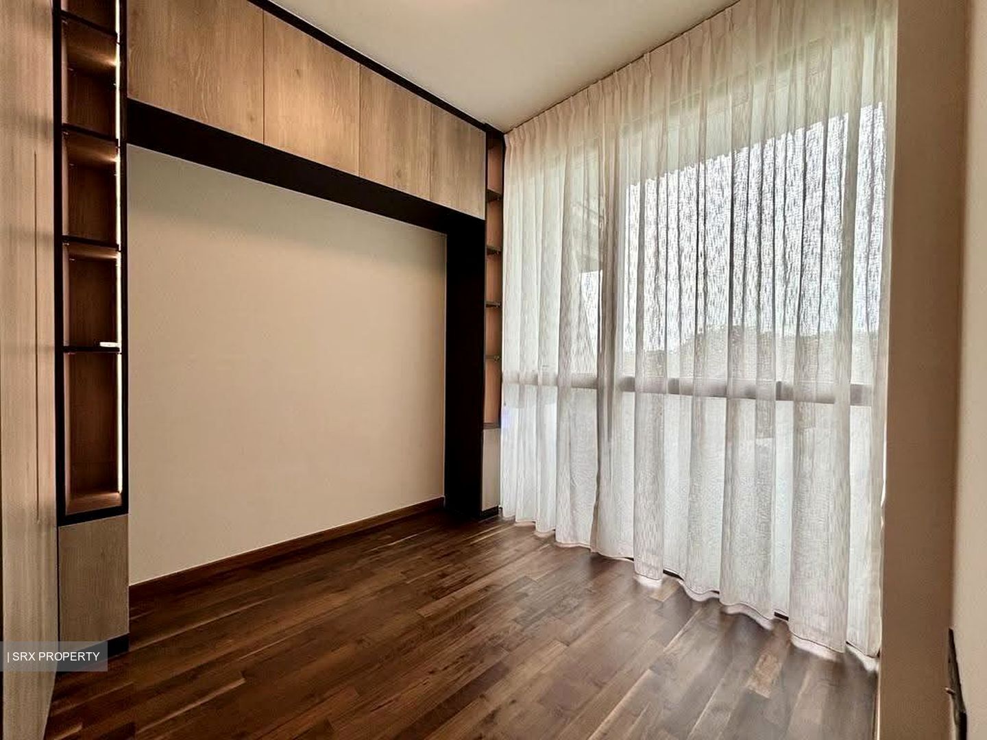 Coastline Residences (D15), Apartment #624996911